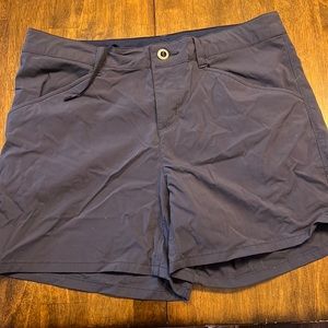 Patagonia women’s shorts. Navy blue with pockets.